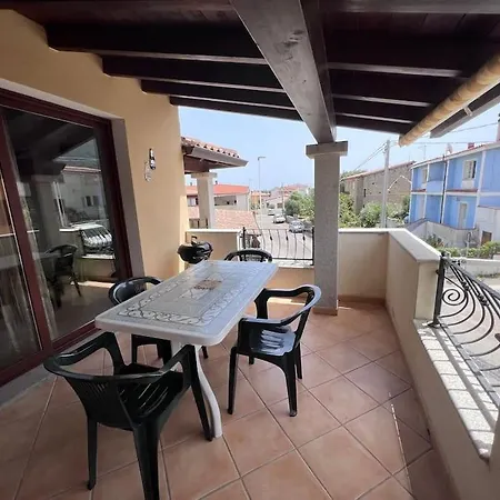 Lovely With Terrace And Air Conditioning