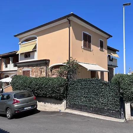 Lovely With Terrace And Air Conditioning * Torpè