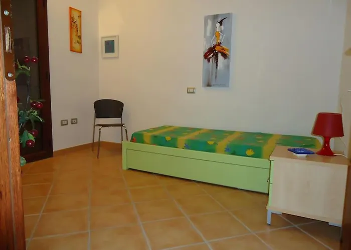 Apartman Lovely With Terrace And Air Conditioning Torpè